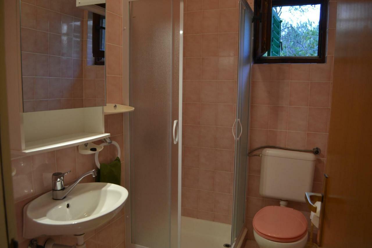 House Niva Apartment Supetarska Draga Luaran gambar